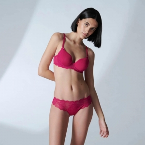 Rêve bh met spacercup CRANBERRY