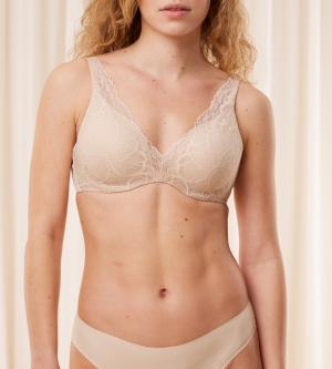 Body Make-Up Illusion Lace WP NUDE BEIGE